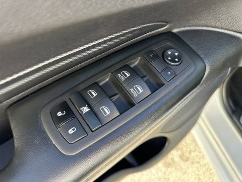 Used 2022 Dodge Durango GT image 18