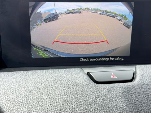 Used 2025 MAZDA CX-90 3.3 Turbo w/ Preferred Package AWD/4WD image 23
