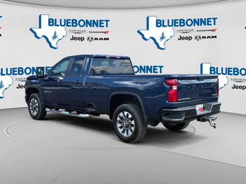 Used 2022 Chevrolet Silverado 2500 Custom w/ Custom Value Package RWD image 7