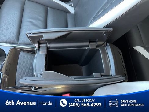 Used 2025 Buick Envision Sport Touring AWD/4WD image 39