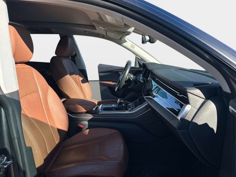 Used 2019 Audi Q8 Premium Plus image 8