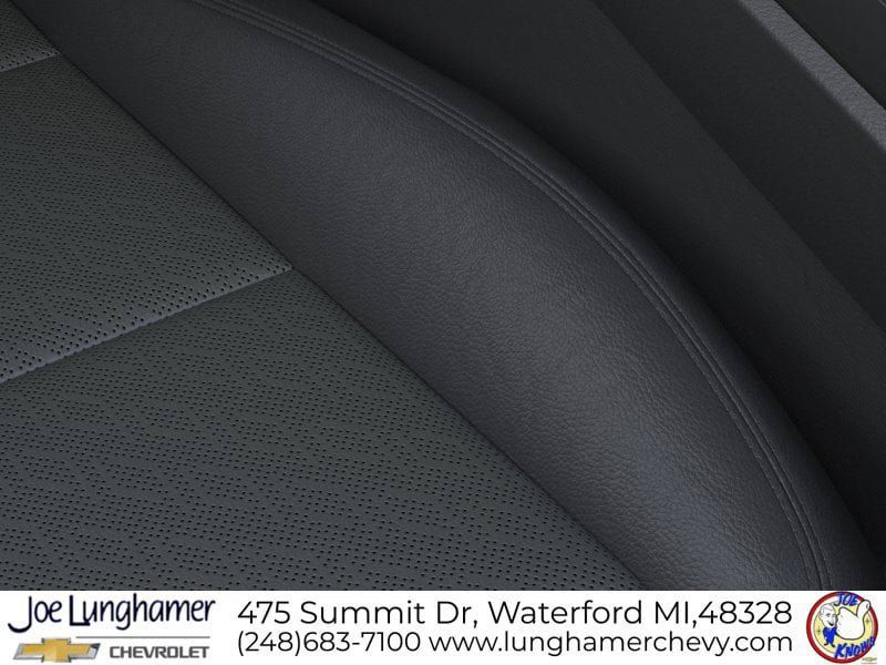New 2027 Chevrolet Equinox LT w/ Convenience Package II FWD image 21