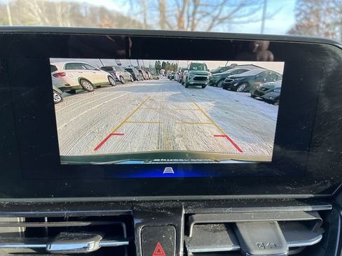 Certified 2024 Chevrolet TrailBlazer RS w/ Convenience Package image 25