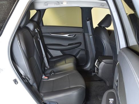 Certified 2025 INFINITI QX50 Luxe image 28