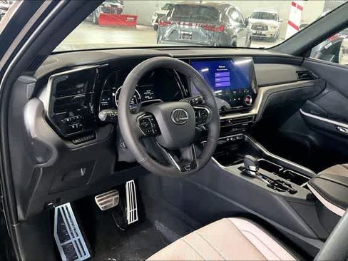 New 2026 Lexus TX 500h AWD w/ Technology Package image 6