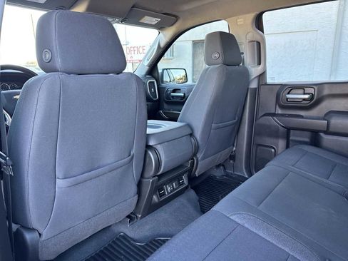 Used 2021 Chevrolet Silverado 1500 LT w/ Bed Protection Package image 17