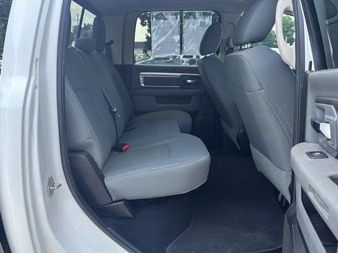 Used 2018 RAM 2500 SLT AWD/4WD image 15