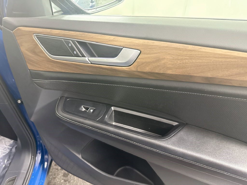 Used 2026 Volkswagen Atlas SE FWD image 30