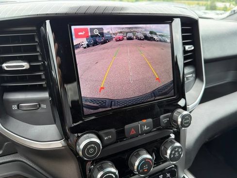 New 2026 RAM 1500 Express AWD/4WD image 18