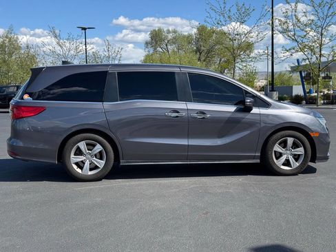 Used 2019 Honda Odyssey EX image 9