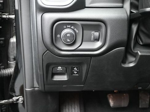 New 2026 RAM 1500 Big Horn AWD/4WD image 13