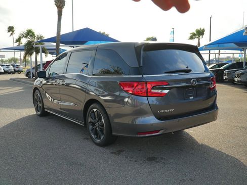 Used 2024 Honda Odyssey Elite image 9