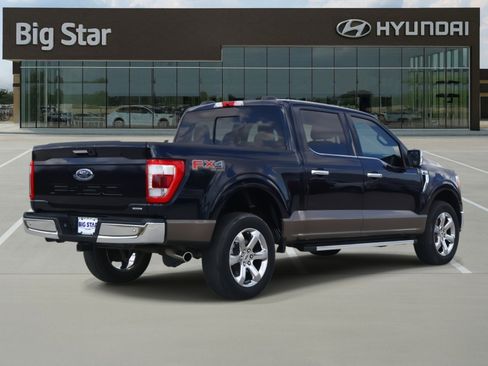 Used 2022 Ford F150 Lariat w/ Max Trailer Tow Package image 4