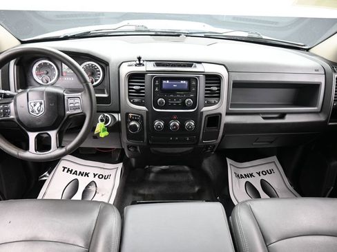 Used 2019 RAM 1500 Tradesman w/ Chrome Appearance Group RWD image 25