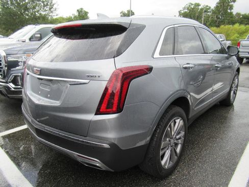 Used 2024 Cadillac XT5 Premium Luxury w/ Technology Package FWD image 4
