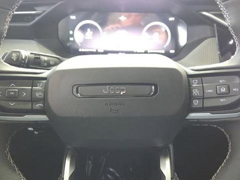 New 2026 Jeep Cherokee Limited image 16