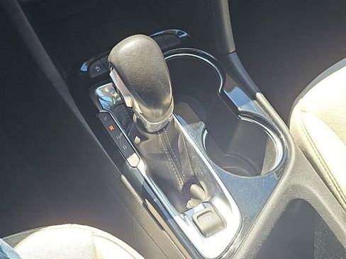 Used 2023 Buick Encore GX Preferred image 13