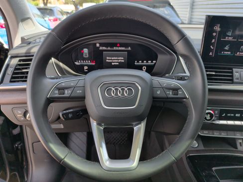 Used 2023 Audi Q5 2.0T Premium Plus w/ Premium Plus Package AWD/4WD image 17