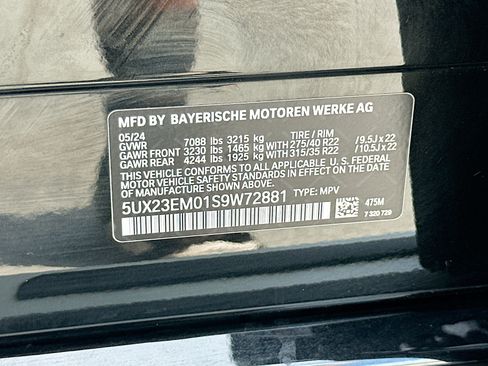 Used 2025 BMW X7 xDrive40i w/ M Sport Package AWD/4WD image 36
