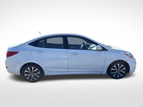 Used 2017 Hyundai Accent Value Edition FWD image 9