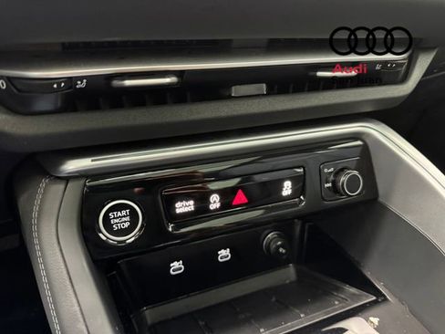 Used 2025 Audi Q5 Premium Plus w/ Premium Plus AWD/4WD image 20