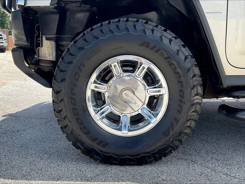 Used 2003 HUMMER H2 w/ Preferred Equipment Group AWD/4WD image 27