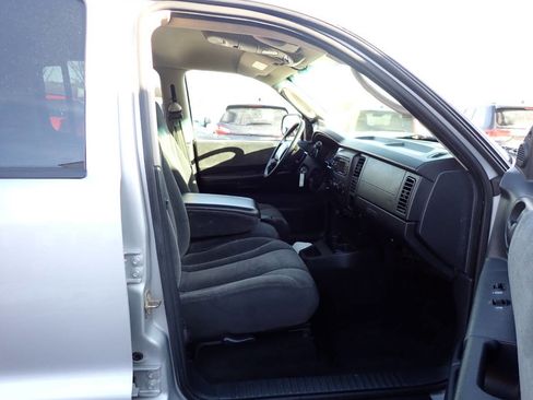 Used 2001 Dodge Dakota SLT image 9