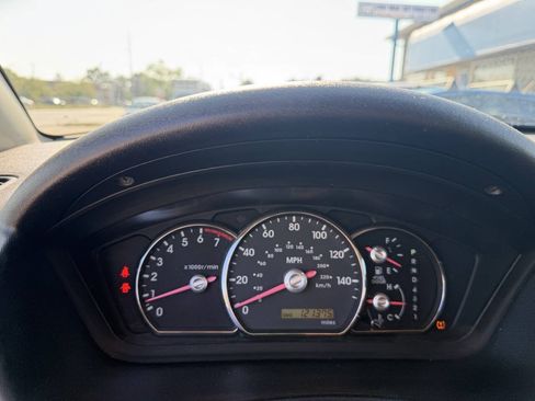 Used 2008 Mitsubishi Endeavor SE AWD/4WD image 23