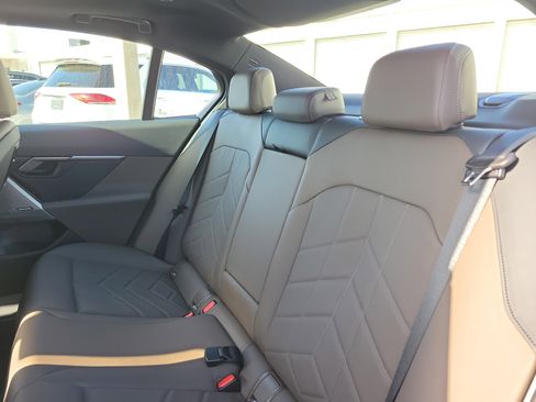 Used 2026 BMW 530i w/ M Sport Package image 10