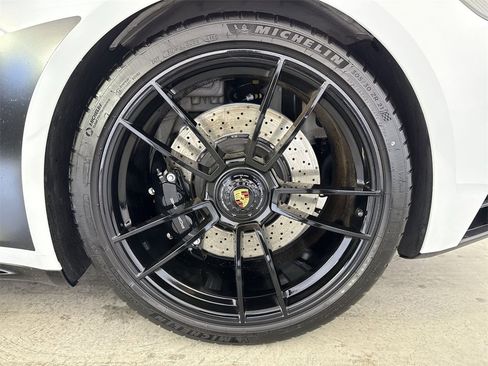 Certified 2023 Porsche 911 Targa 4 GTS image 14