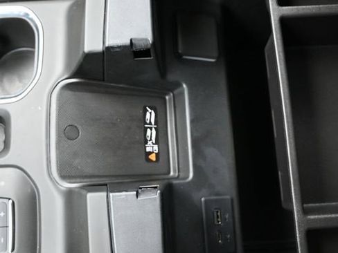 Used 2024 GMC Sierra 1500 Denali Ultimate image 19