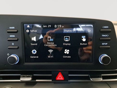 New 2025 Hyundai Elantra Sport image 22