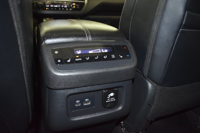 Certified 2024 Nissan Pathfinder Platinum AWD/4WD image 30