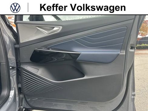 New 2025 Volkswagen ID.4 Pro S Plus AWD/4WD image 23