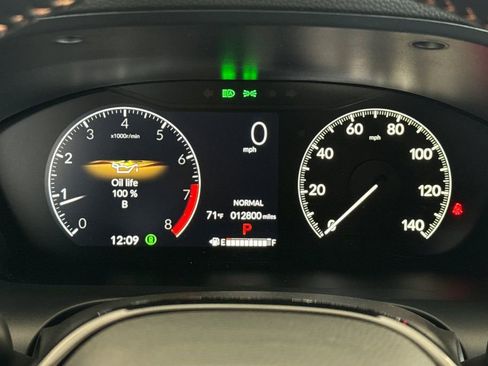 Certified 2025 Honda HR-V Sport image 30