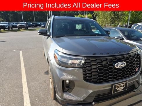 Used 2026 Ford Explorer ST w/ Sun And Sound Package AWD/4WD image 11