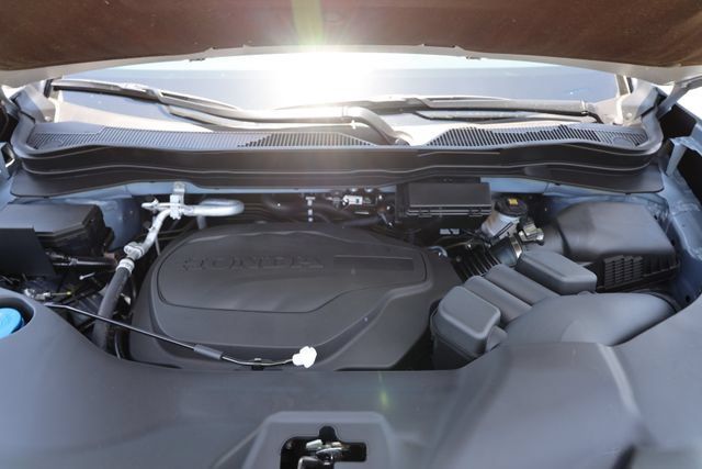 New 2026 Honda Ridgeline Black Edition image 10