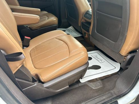 Used 2017 Buick Enclave Leather w/ Enclave Bronze Edition image 11