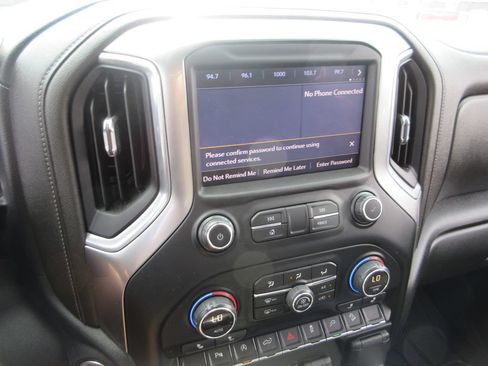 Certified 2019 Chevrolet Silverado 1500 LT Trail Boss AWD/4WD image 33