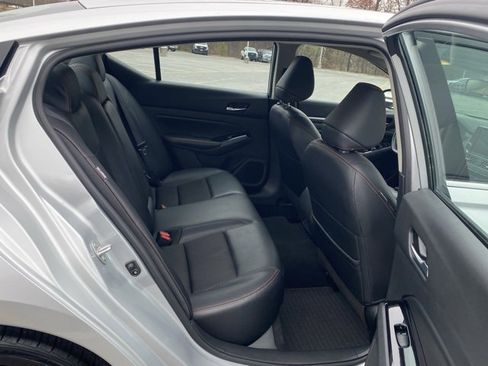 Certified 2024 Nissan Altima 2.5 SR image 31