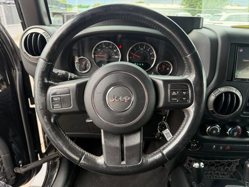 Used 2016 Jeep Wrangler Unlimited Sport w/ Quick Order Package 24S AWD/4WD image 9