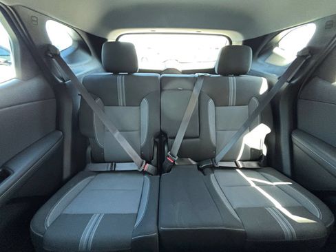 Used 2026 Chevrolet Blazer LT FWD image 38