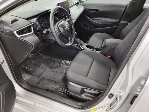 Used 2024 Toyota Corolla LE image 9