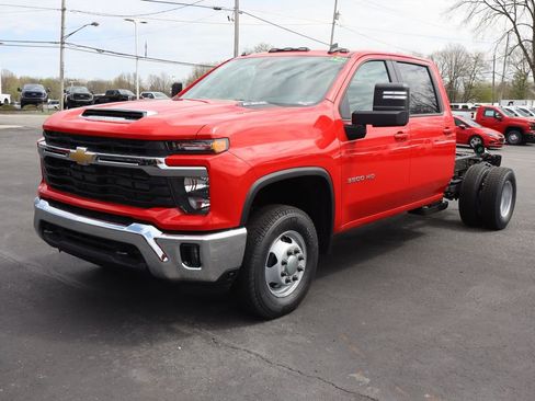 New 2026 Chevrolet Silverado 3500 LT AWD/4WD image 19