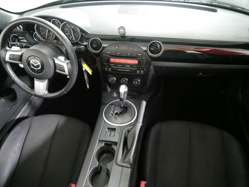 Used 2008 MAZDA MX-5 Miata Touring RWD image 10