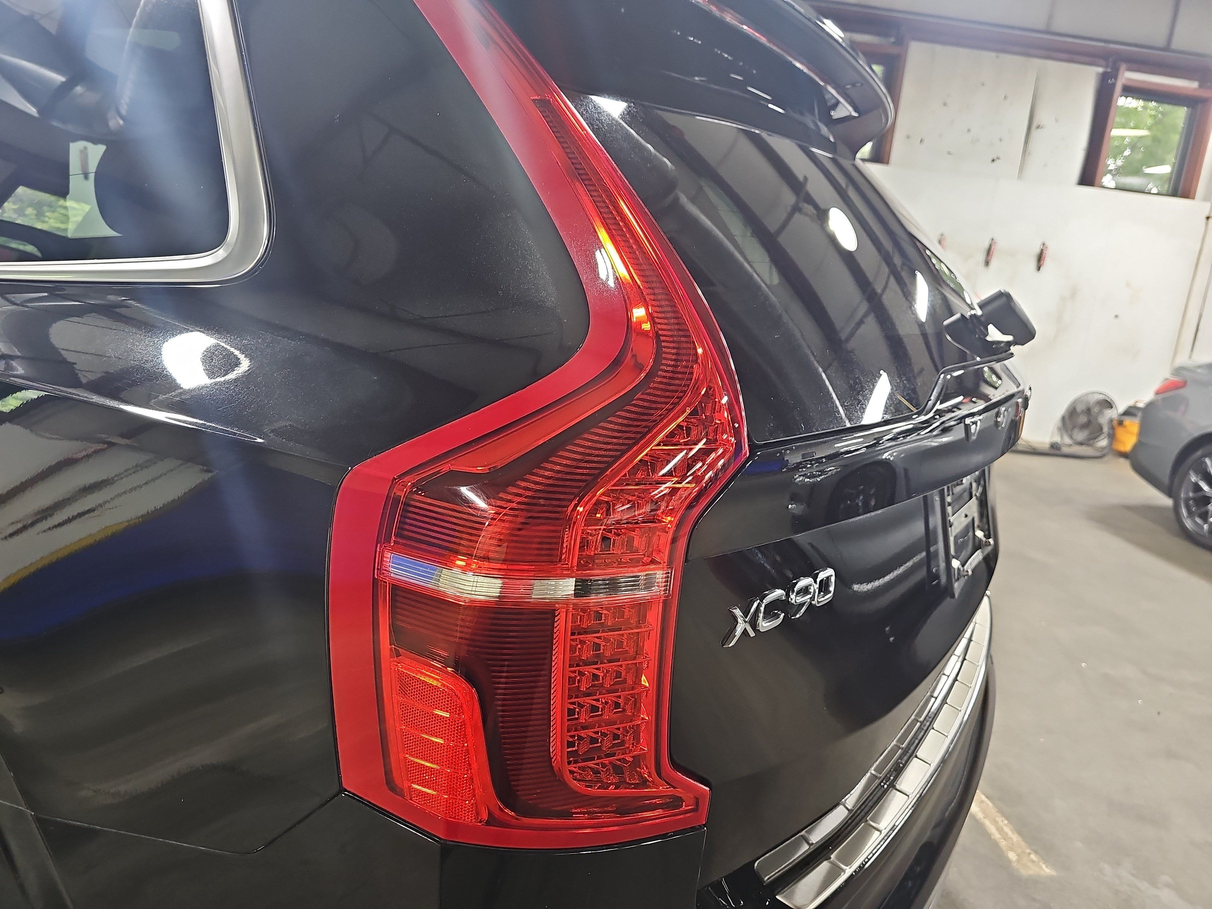 Used 2019 Volvo XC90 T6 Momentum w/ Advanced Package AWD/4WD image 37