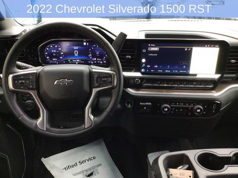 Used 2022 Chevrolet Silverado 1500 RST AWD/4WD image 2