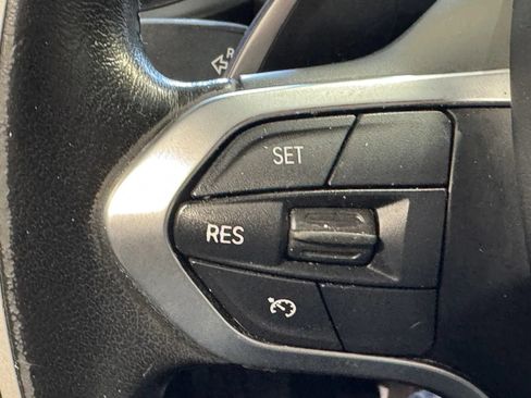 Used 2015 BMW i8 AWD/4WD image 17