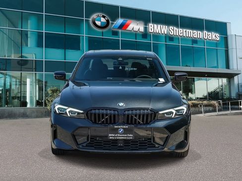 Used 2026 BMW 330i Sedan w/ M Sport Package RWD image 2