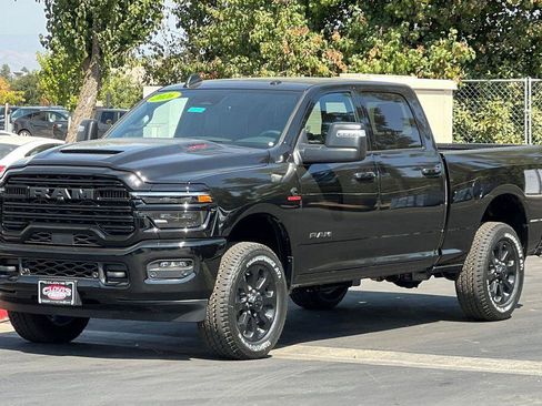 New 2026 RAM 2500 Laramie w/ Night Edition image 8